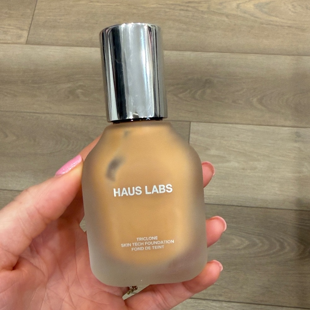 Haus Labs By Lady Gaga Triclone Skin Tech Foundation - 340 med. Cool